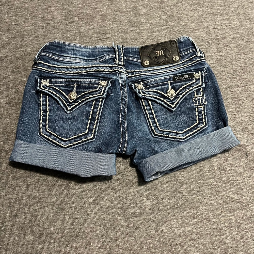 Miss Me Womens Dark Wash Embellished Cuffed Denim Shorts JP5148B58 Size 25